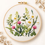 Clover and daisy floral embroidery kit