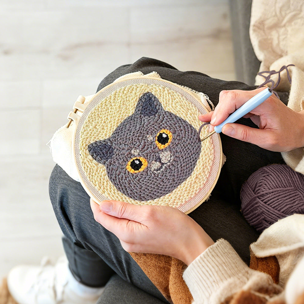 Creating handmade cute gray cat punch needle artwork